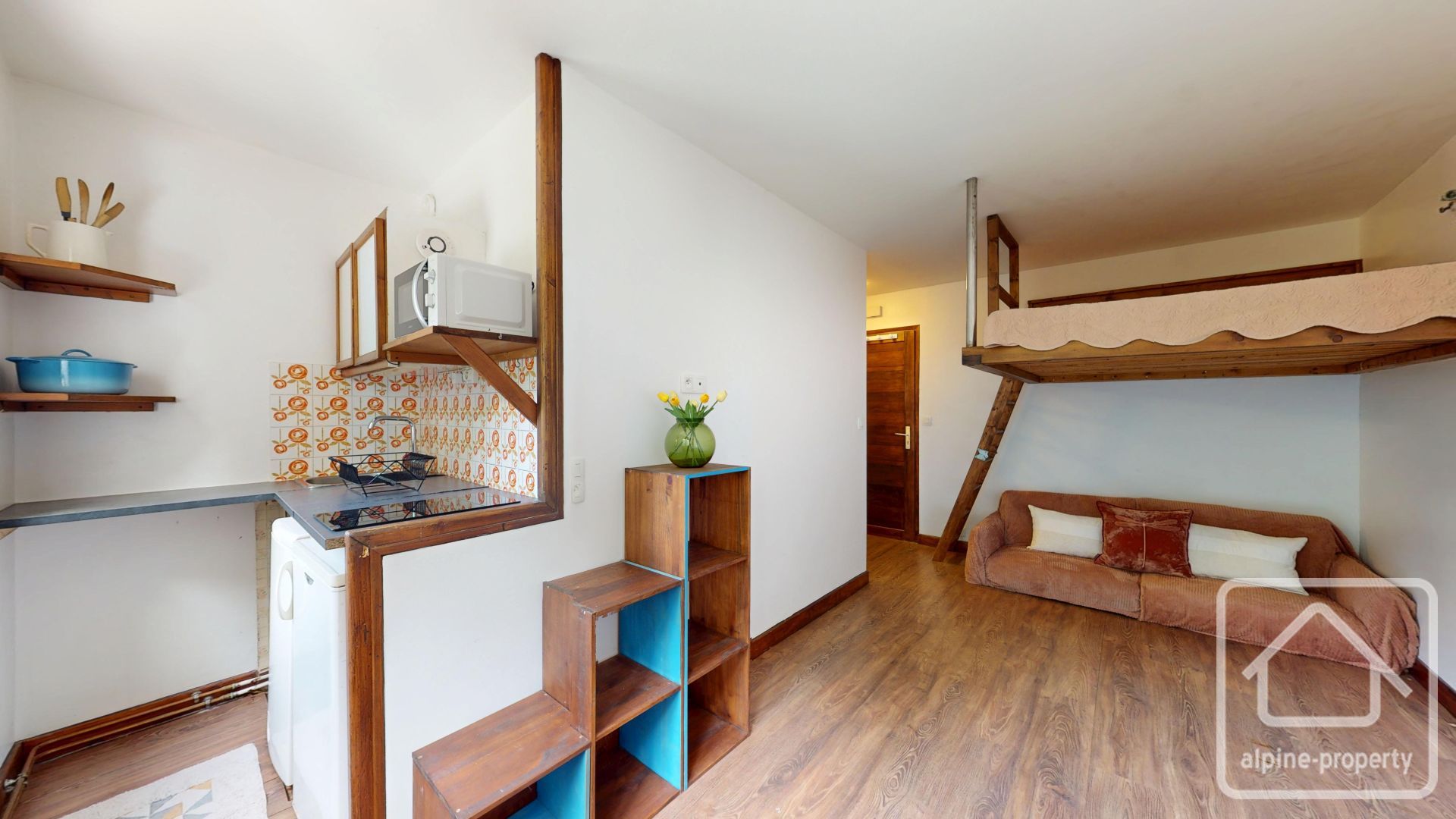 Studio Apartment With Storage Cellar,  Walking Distance To Ski Lift, Public Transport & Amenities, Residence With Lift & Outdoor Swimming Pool, Argentière Mountain Resort – LIEVRE