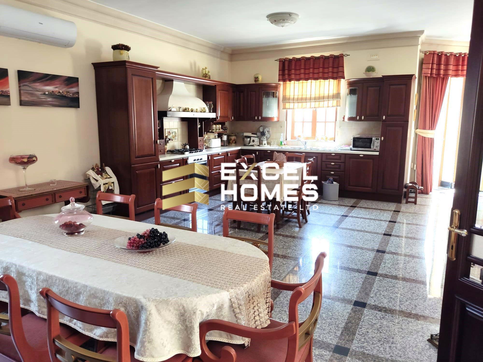 5 bedroom Bungalow in Iklin, Malta – 59520