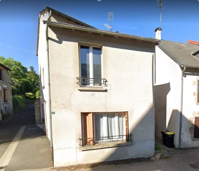 Three bedrooms in a lively village house, Limousin – France – BVI75986