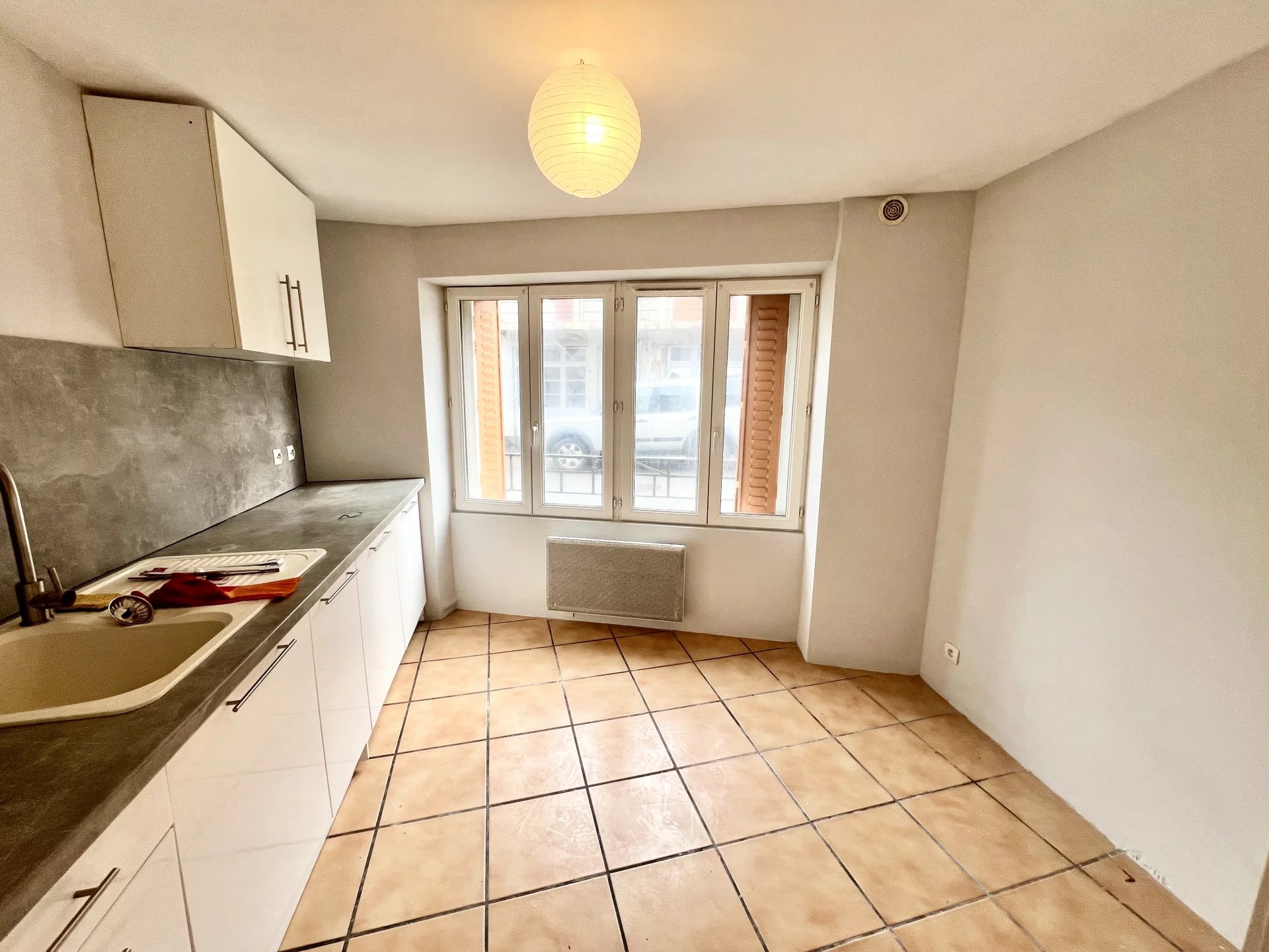 Three bedrooms in a lively village house, Limousin – France – BVI75986