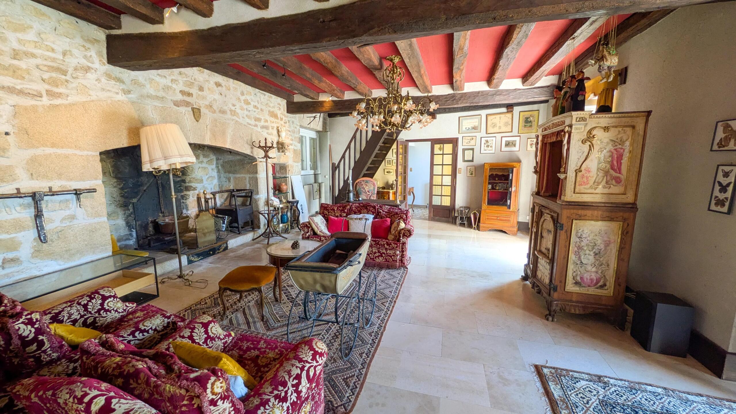 Stone house with guest accommodation, heated pool and fabulous views!!, Limousin – France – BVI85319