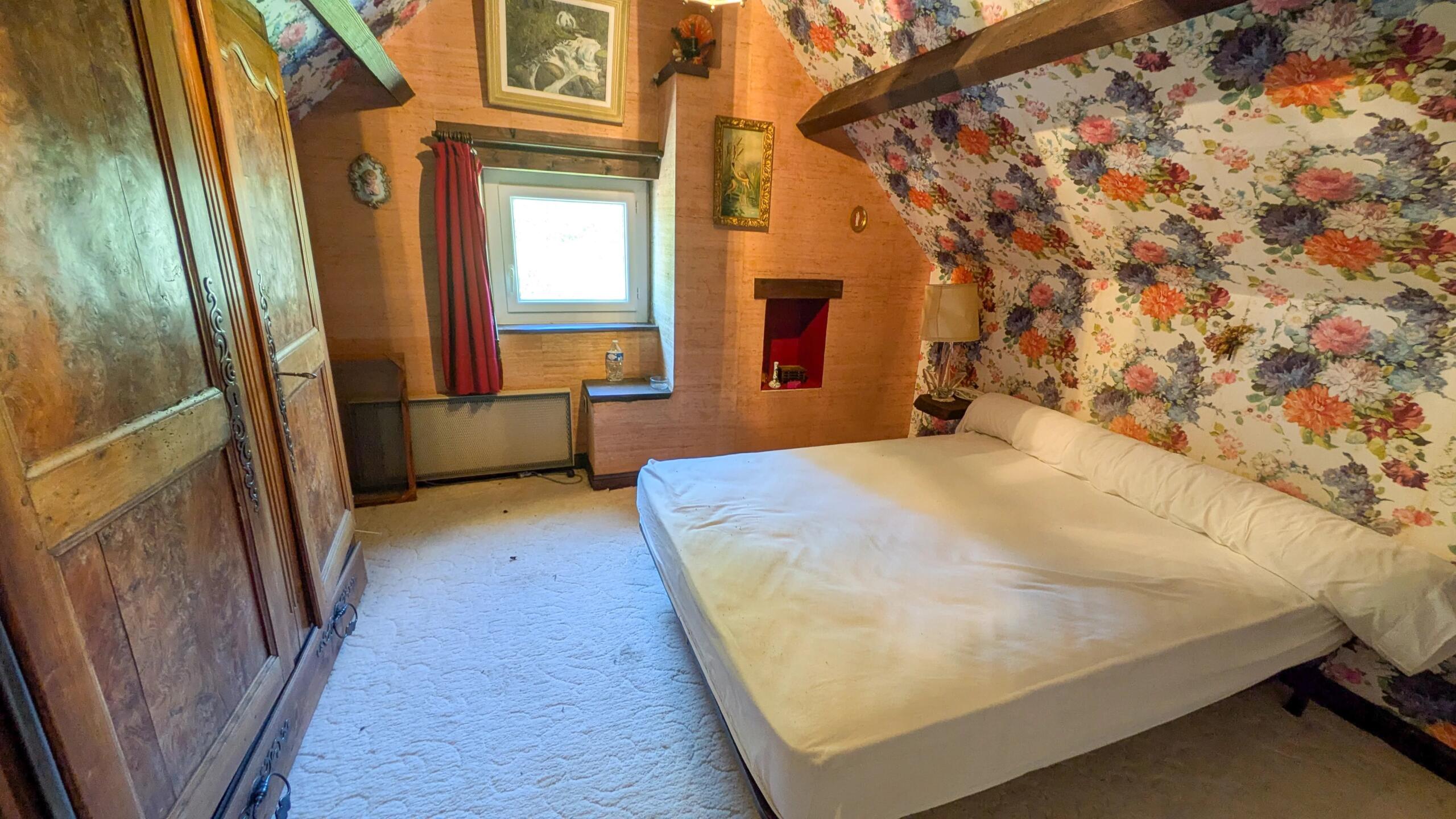 Stone house with guest accommodation, heated pool and fabulous views!!, Limousin – France – BVI85319