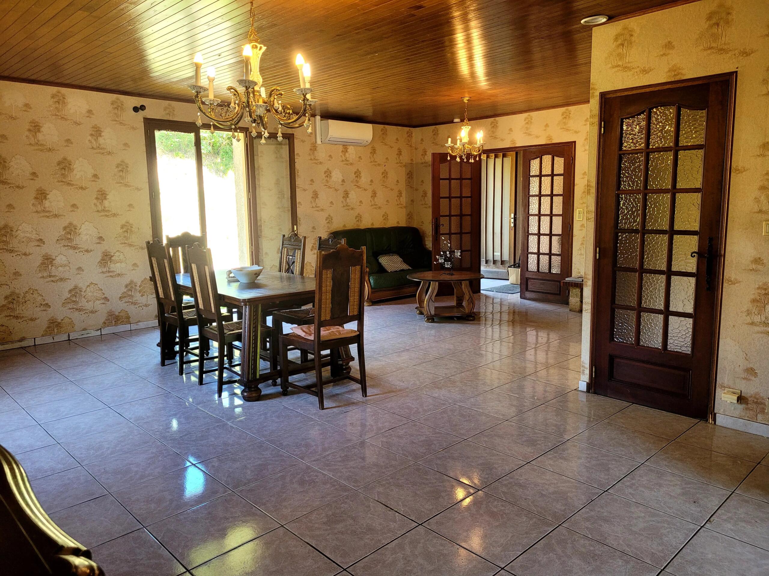 3 bedroomed house, Midi-Pyrénées – France – BVI85424