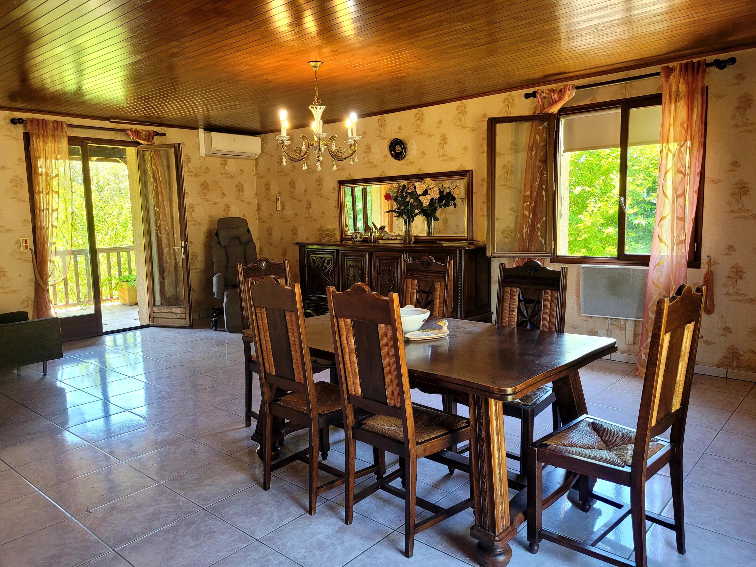 3 bedroomed house, Midi-Pyrénées – France – BVI85424