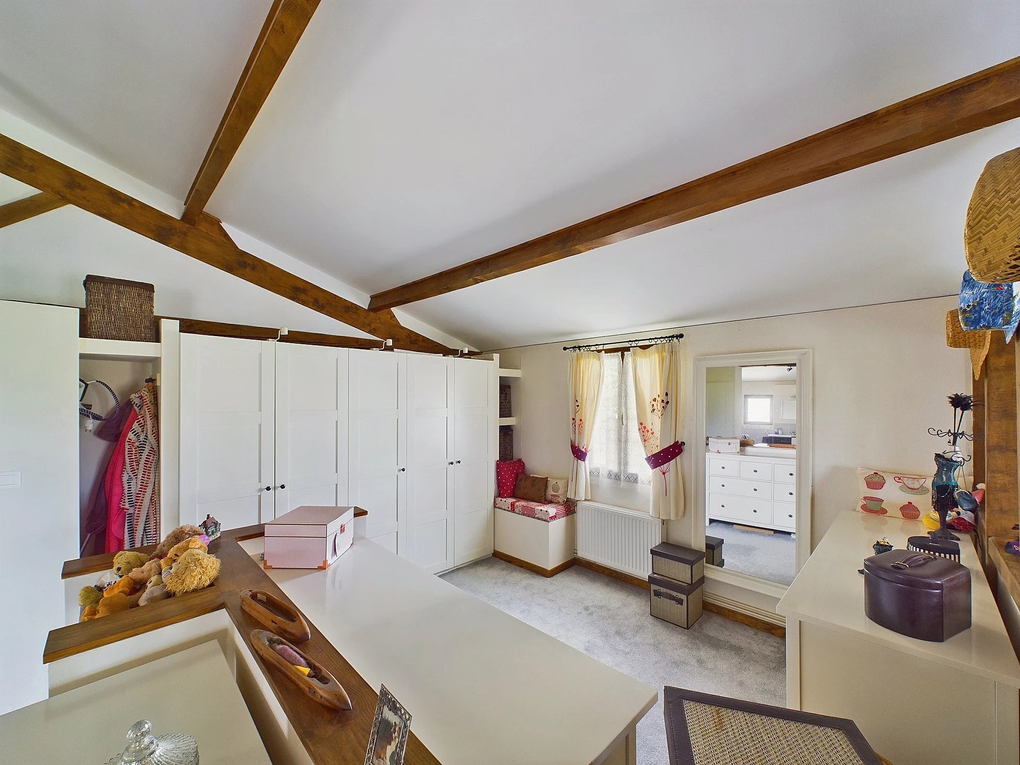 Beautiful Family Home with Countryside Views!, Aquitaine – France – BVI86040