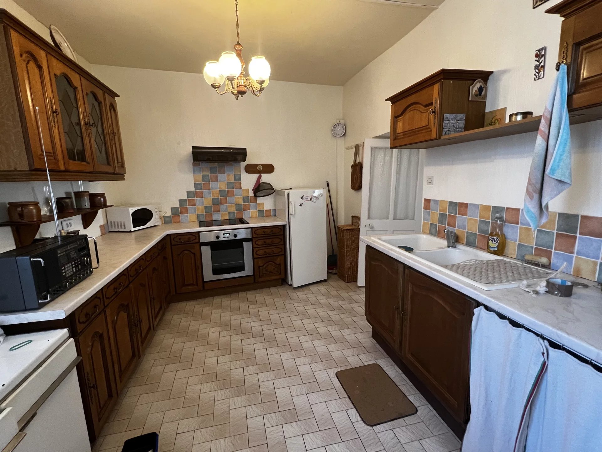 Spacious Townhouse with Sunny Terrace and Garden – Le Dorat, Limousin – France – BVI81455