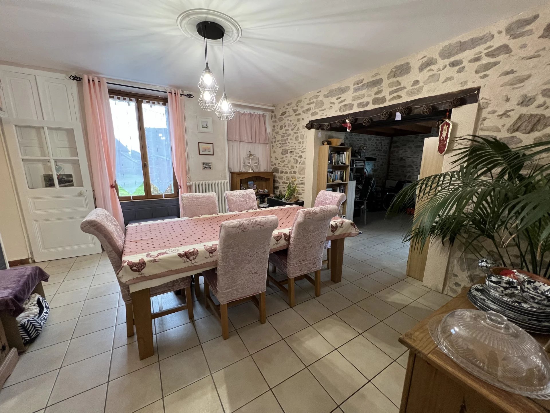 A delightful 3 bed family home with large barn, Limousin – France – BVI74225