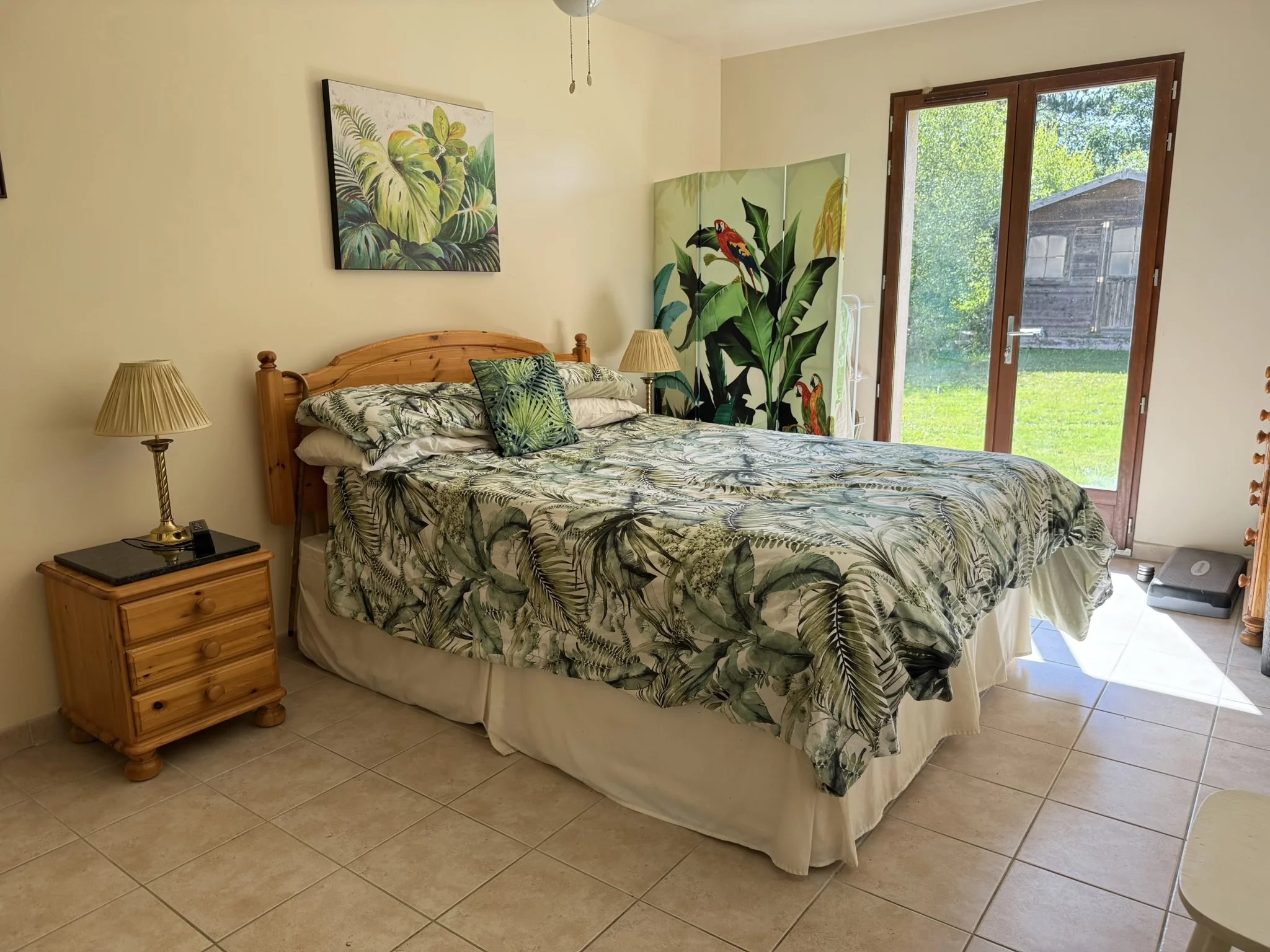 Contemporary Country Home with Pool and Nearly One Hectare of Land, Poitou-Charentes – France – BVI85803