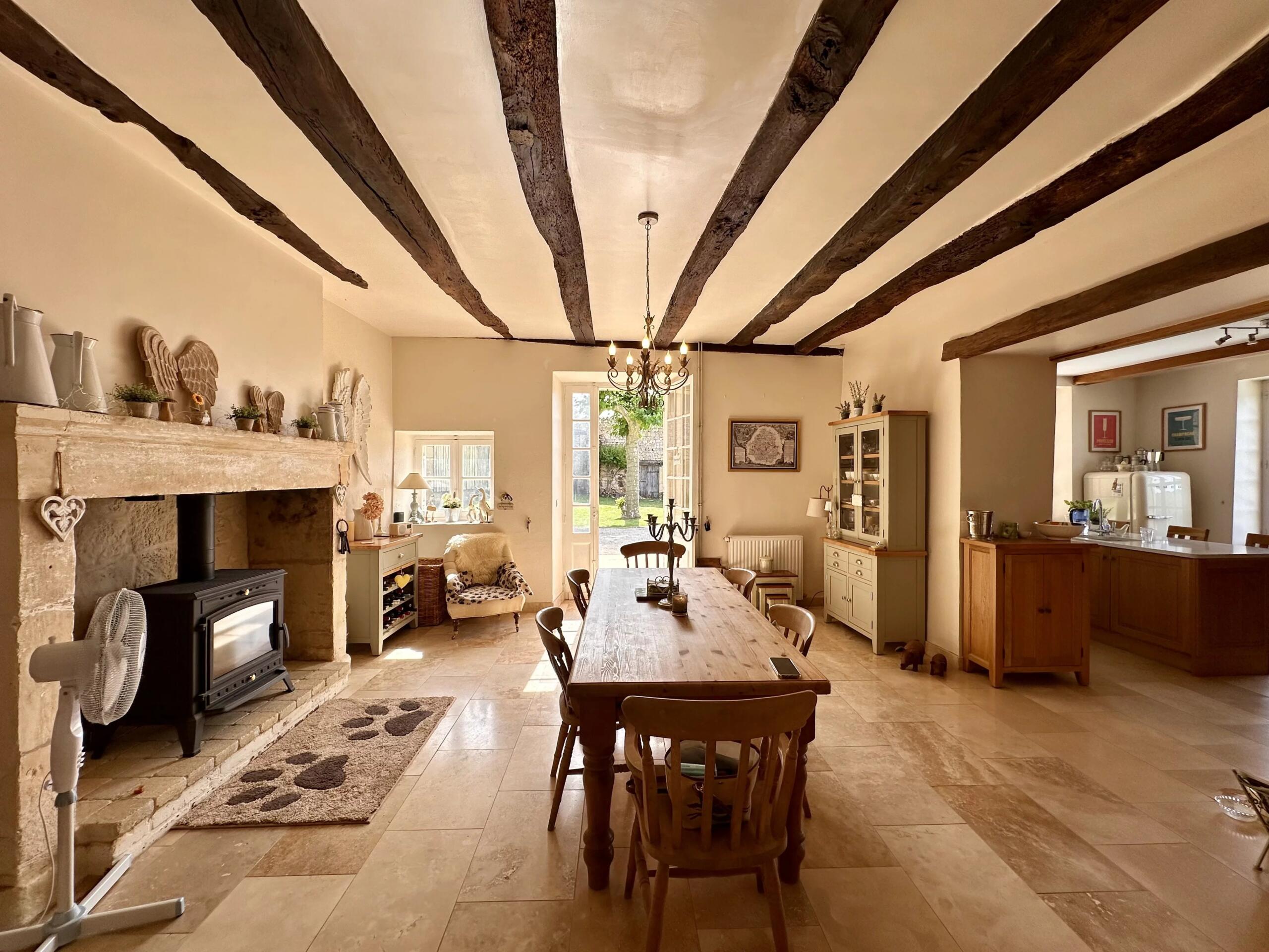 Charming Stone Property with Barns, Walking Distance to Amenities, Aquitaine – France – BVI85716