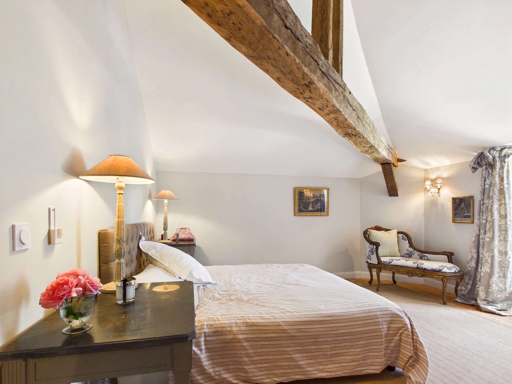 Exceptional Country Estate with Spectacular Entertaining Spaces, Pool and Designer Gardens, Aquitaine – France – BVI85646