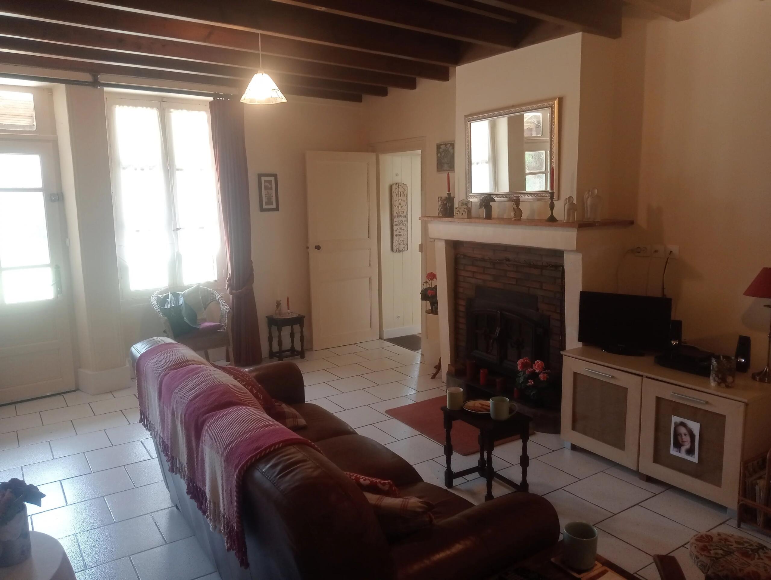 Rural holiday home with potential, Poitou-Charentes – France – BVI85755