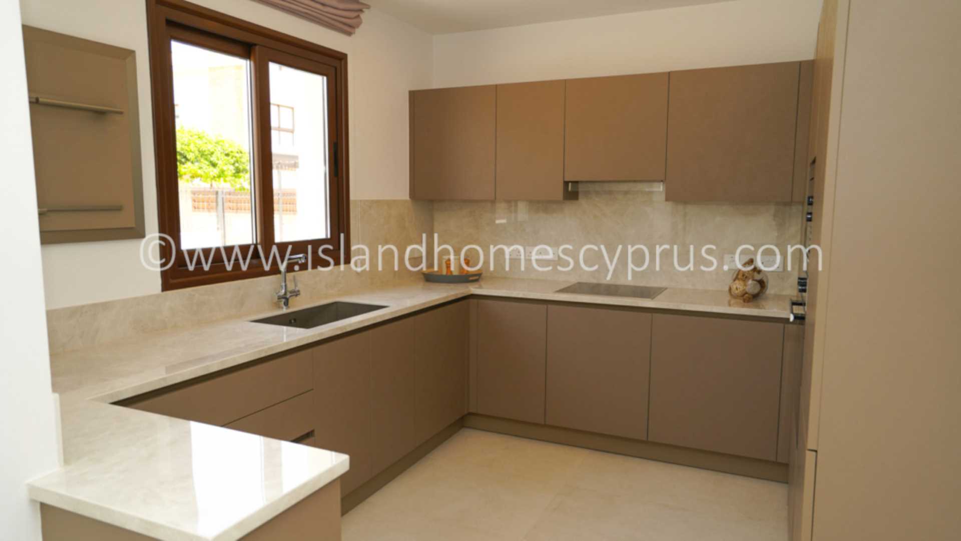 5 bedroom Detached in Ayia Thekla, Famagusta, Cyprus – IoN125dp