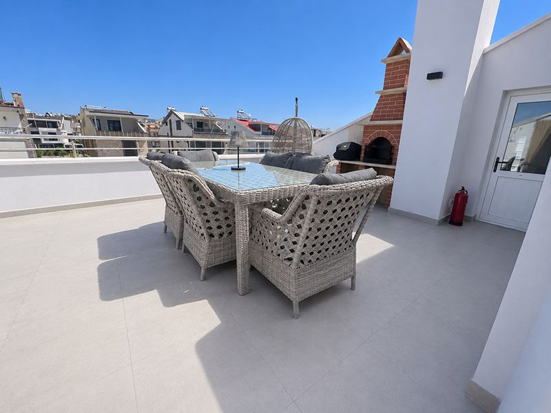 Refurbished three bedroom Duplex in Altinkum – TC1999