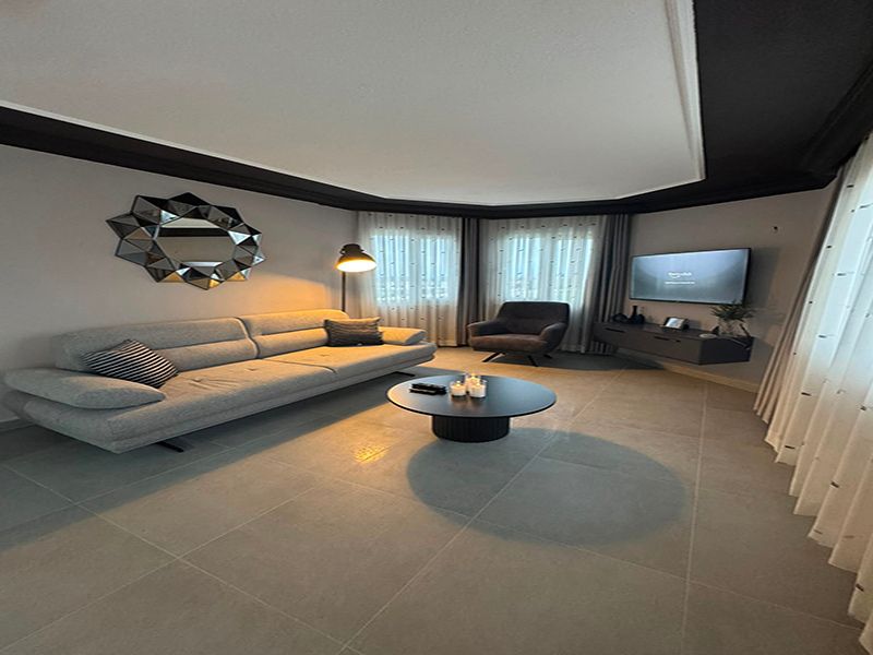 Refurbished three bedroom Duplex in Altinkum – TC1999