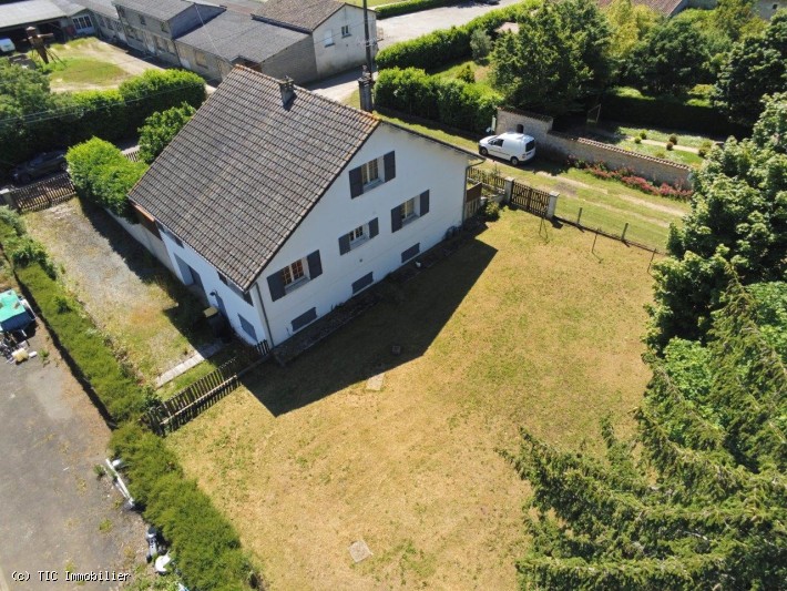 5 bedroom House in Sauze-Vaussais, Sauzé-Vaussais, France – r7495