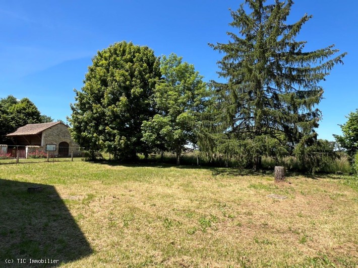 5 bedroom House in Sauze-Vaussais, Sauzé-Vaussais, France – r7495