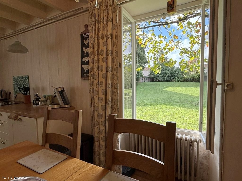 2 bedroom House in Villefagnan, France – r7355