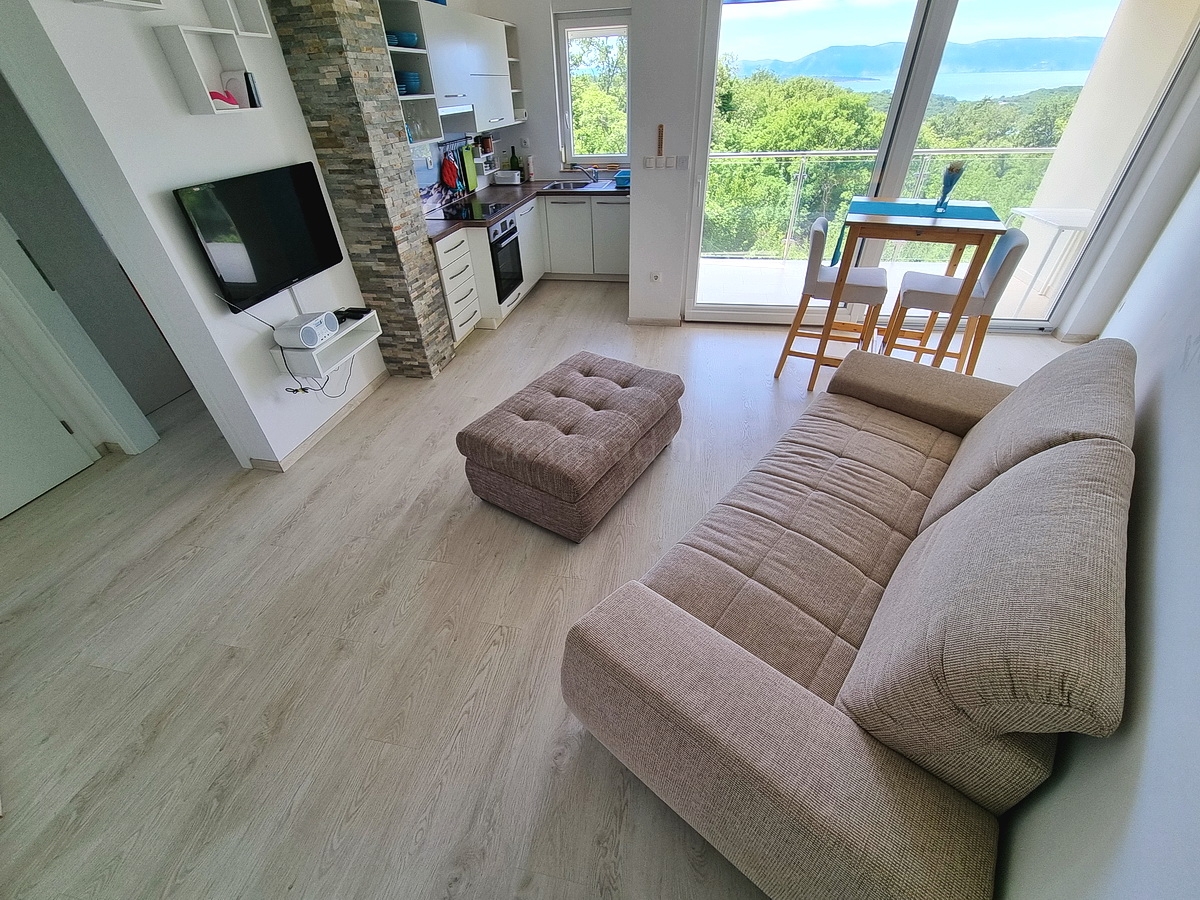 1 bedroom apartment in Omišalj, Croatia – 103694