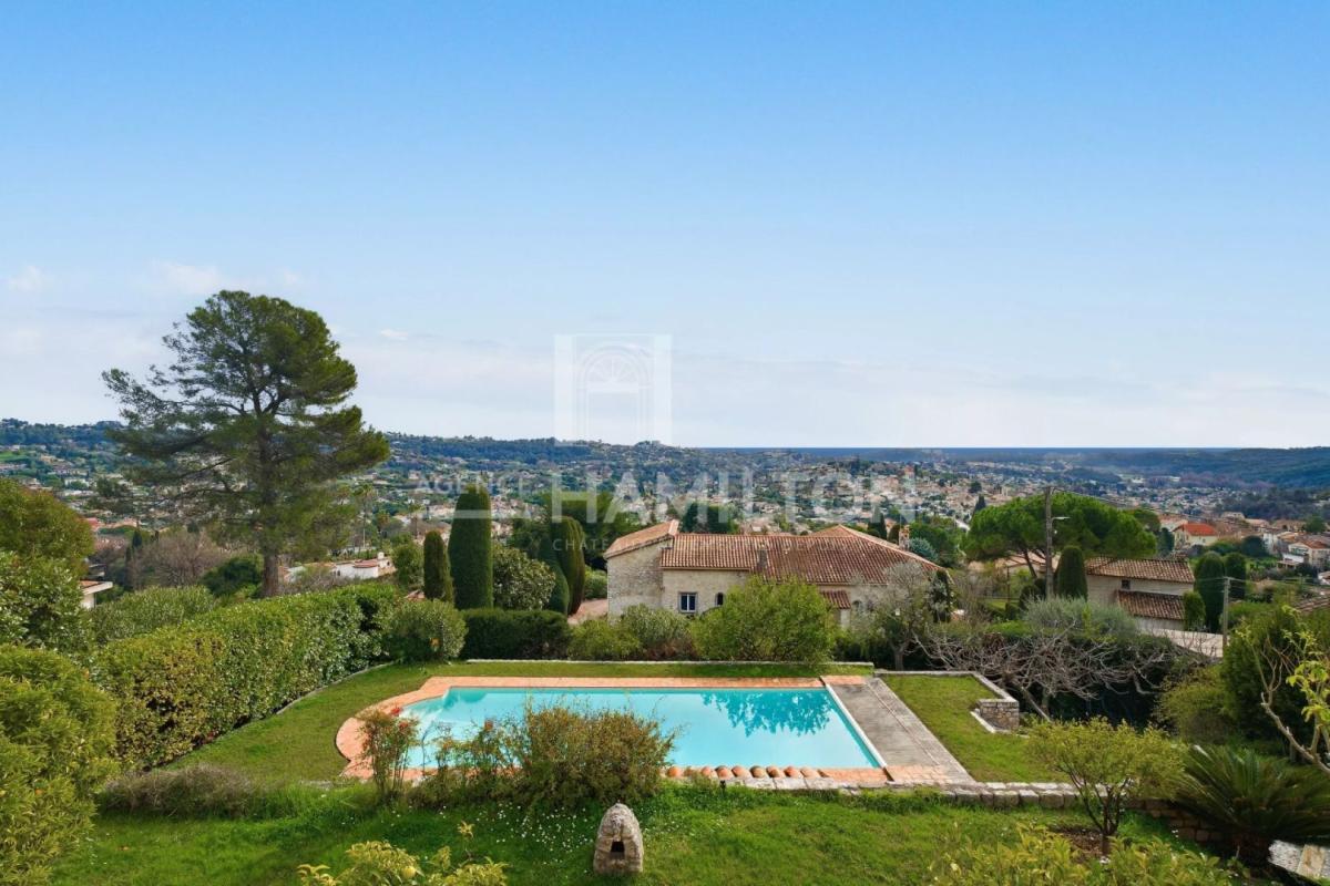 5 bedroom villa in La Colle-sur-loup, Alpes-Maritimes, France
