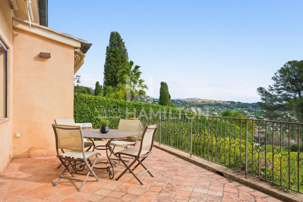 5 bedroom villa in La Colle-sur-loup, Alpes-Maritimes, France