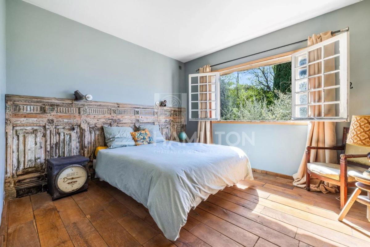 6 bedroom villa in Grasse, Alpes-Maritimes, France
