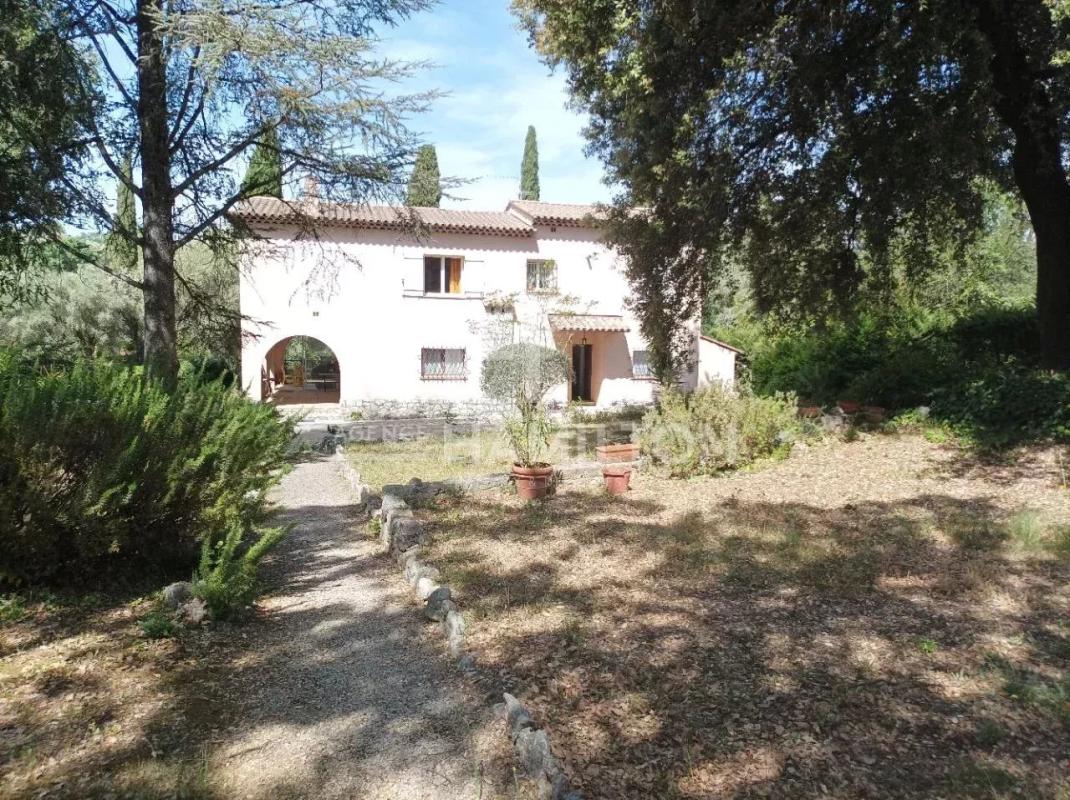 5 bedroom maison in Le Rouret, Alpes-Maritimes, France