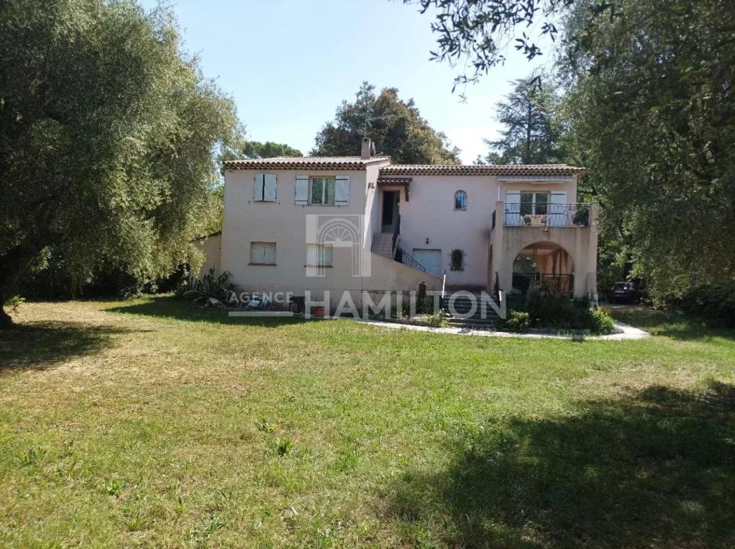 5 bedroom maison in Le Rouret, Alpes-Maritimes, France