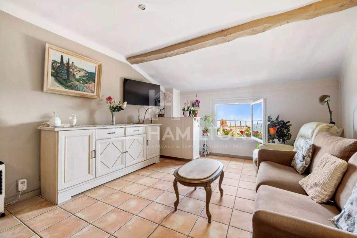 2 bedroom t4 in Châteauneuf-grasse, Alpes-Maritimes, France