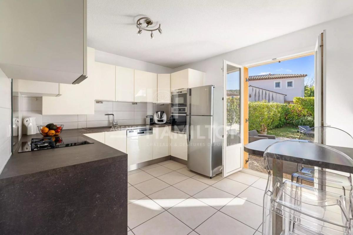 3 bedroom villa in Le Rouret, Alpes-Maritimes, France