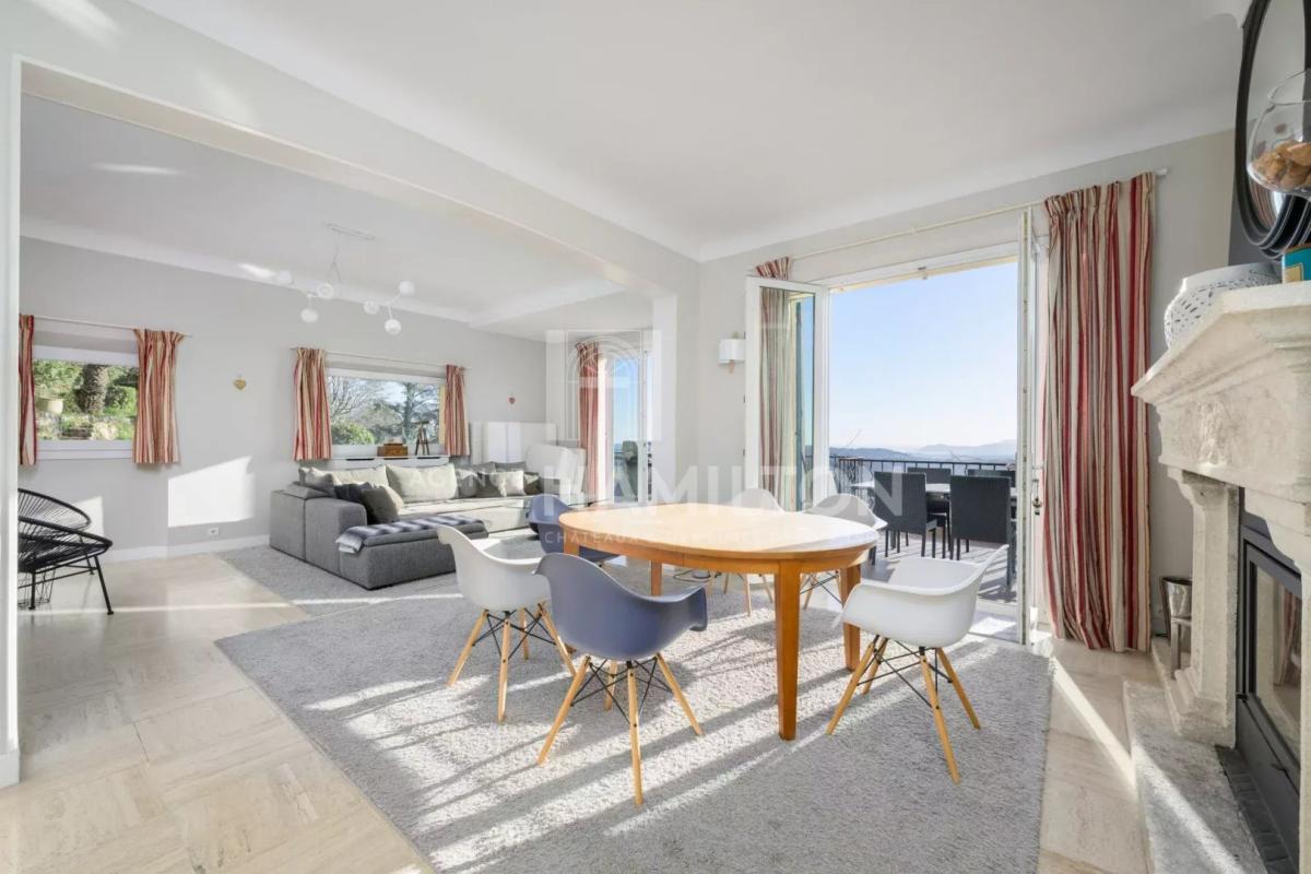 5 bedroom villa in Châteauneuf-grasse, Alpes-Maritimes, France