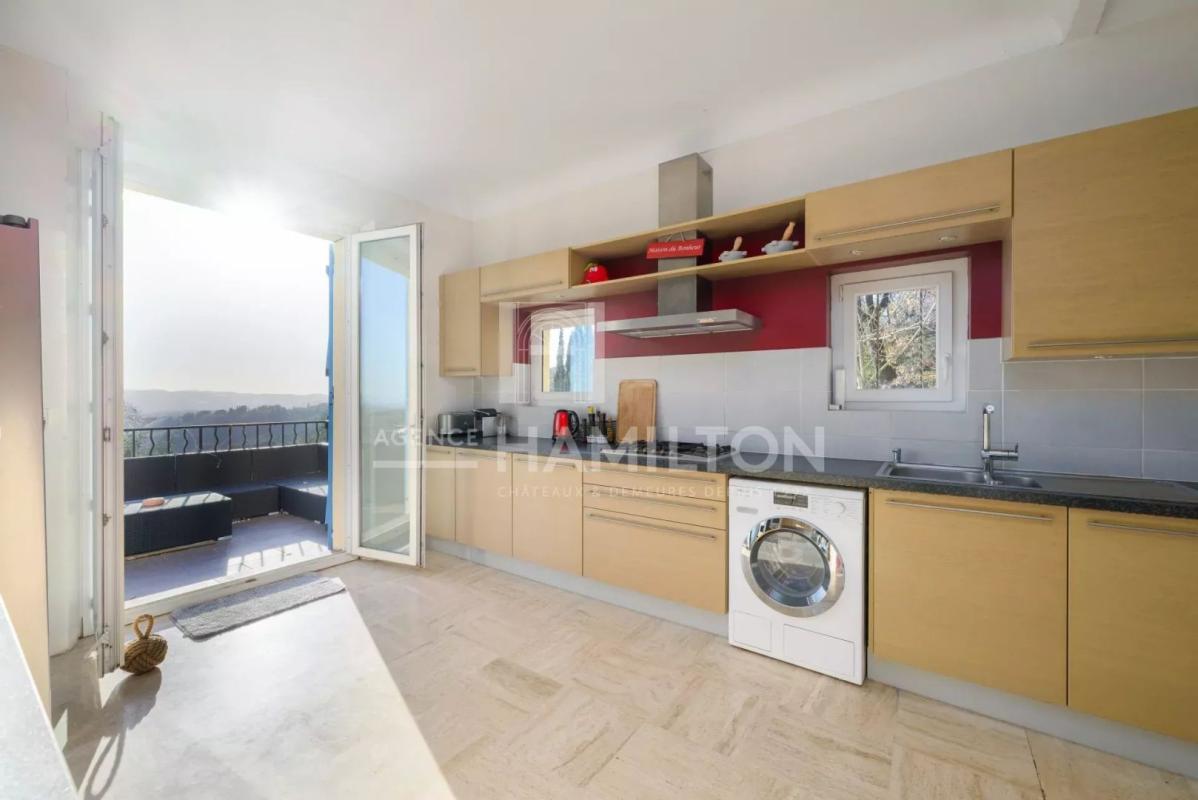5 bedroom villa in Châteauneuf-grasse, Alpes-Maritimes, France