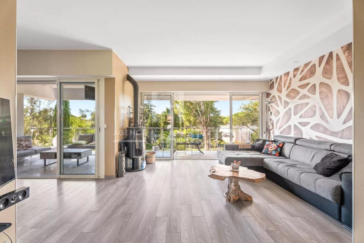 5 bedroom villa in Biot, Alpes-Maritimes, France