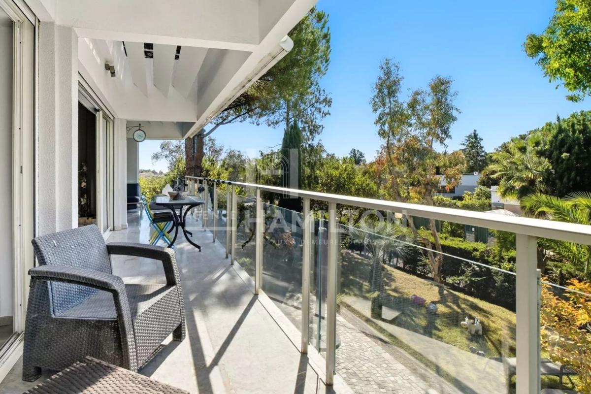 5 bedroom villa in Biot, Alpes-Maritimes, France