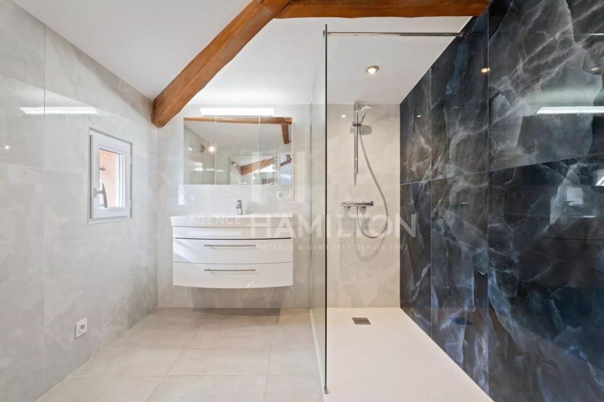 5 bedroom villa in Nice, Alpes-Maritimes, France