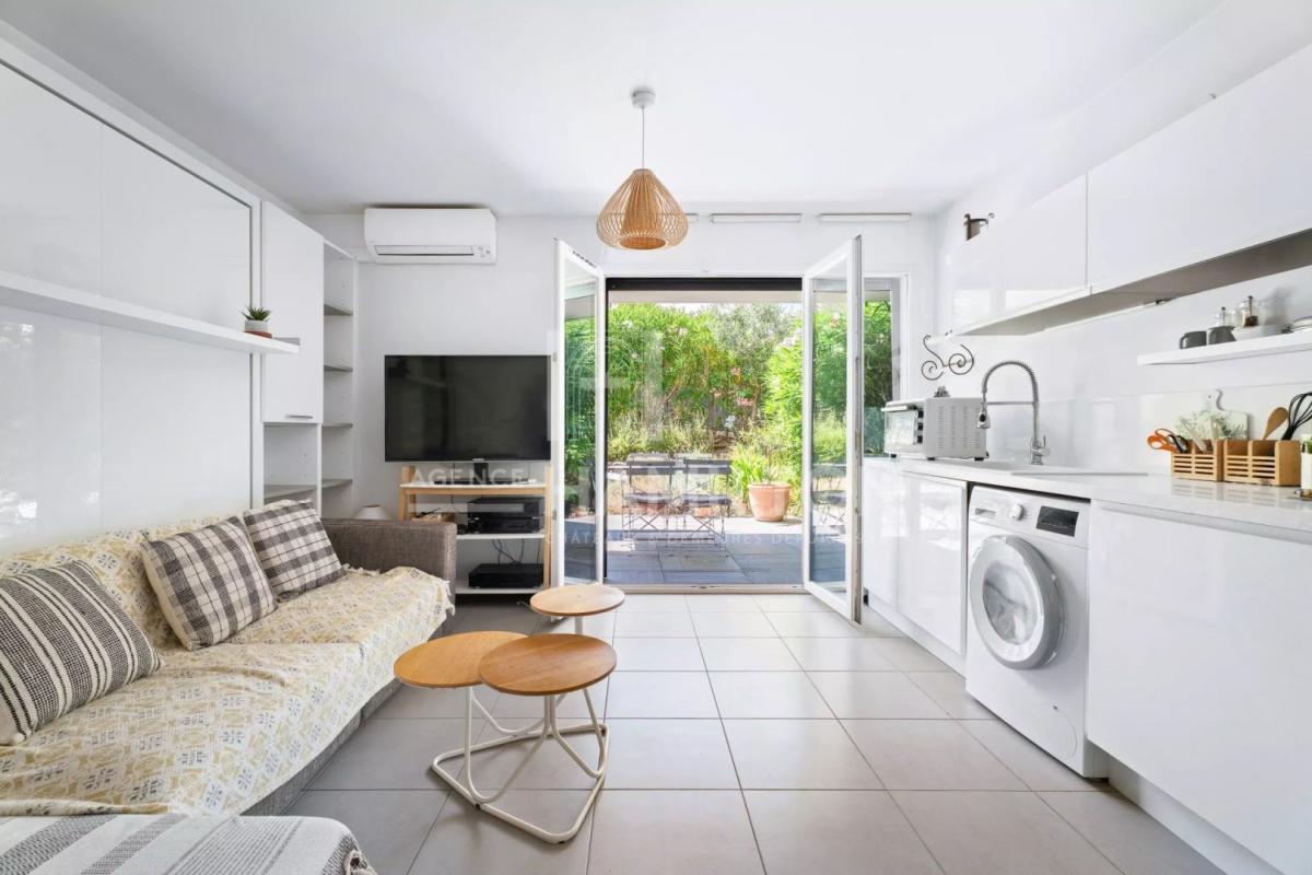 1 bedroom appartement in Antibes, Alpes-Maritimes, France