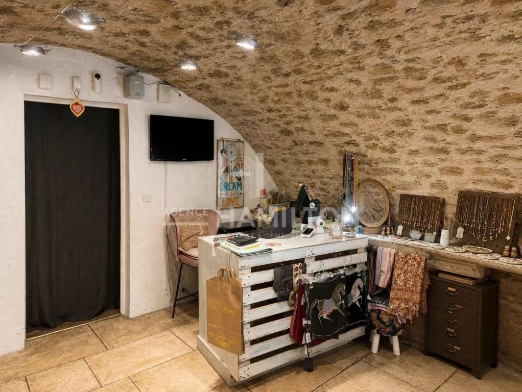 local commercial in Valbonne, Alpes-Maritimes, France