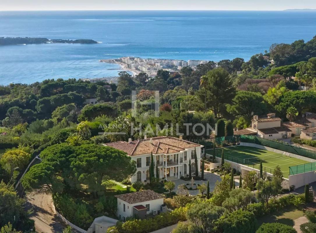 6 bedroom villa in Vallauris, Alpes-Maritimes, France