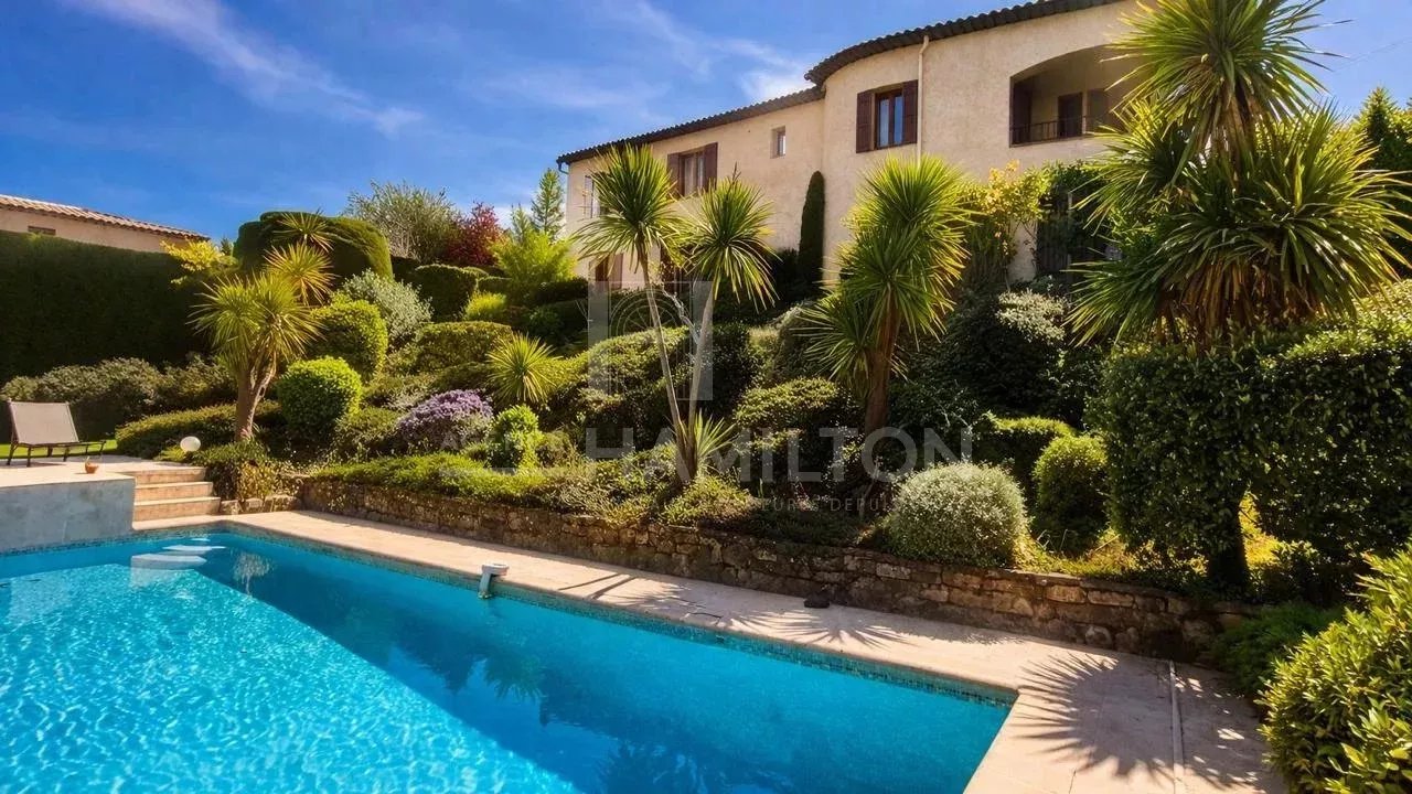 2 bedroom villa in Le Rouret, Alpes-Maritimes, France