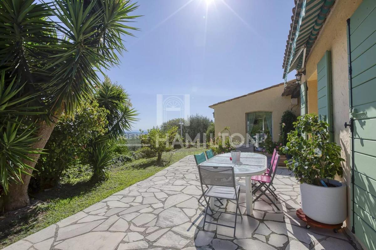 4 bedroom villa in Le Rouret, Alpes-Maritimes, France
