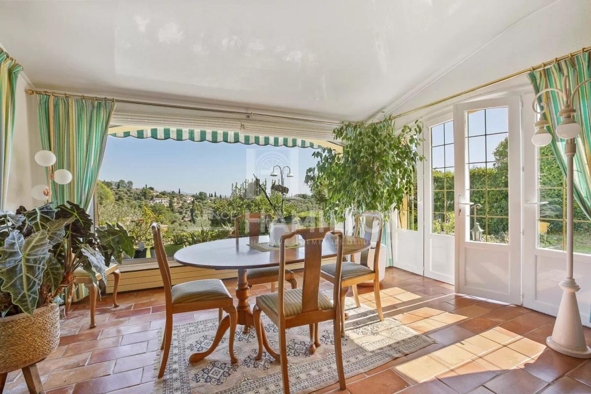 4 bedroom villa in Le Rouret, Alpes-Maritimes, France