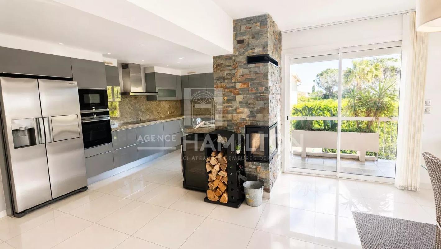 2 bedroom t3 in Mandelieu-la-napoule, Alpes-Maritimes, France