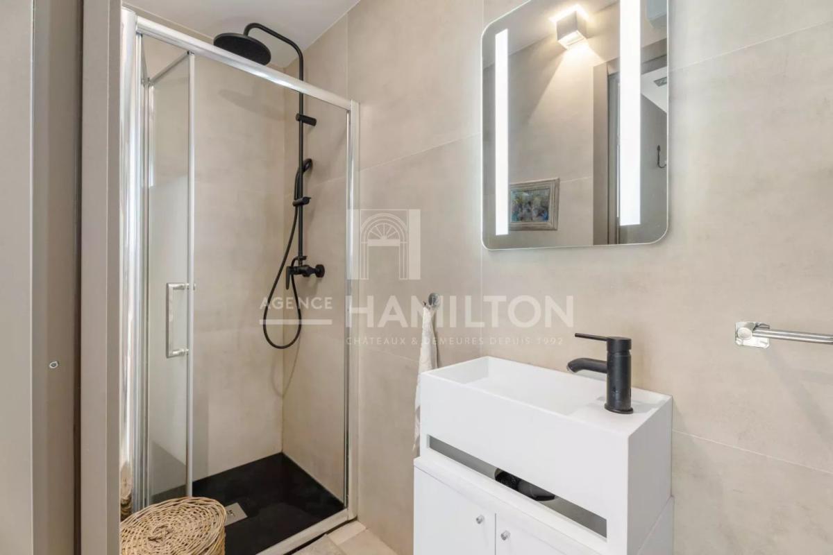 2 bedroom t3 in Châteauneuf-grasse, Alpes-Maritimes, France