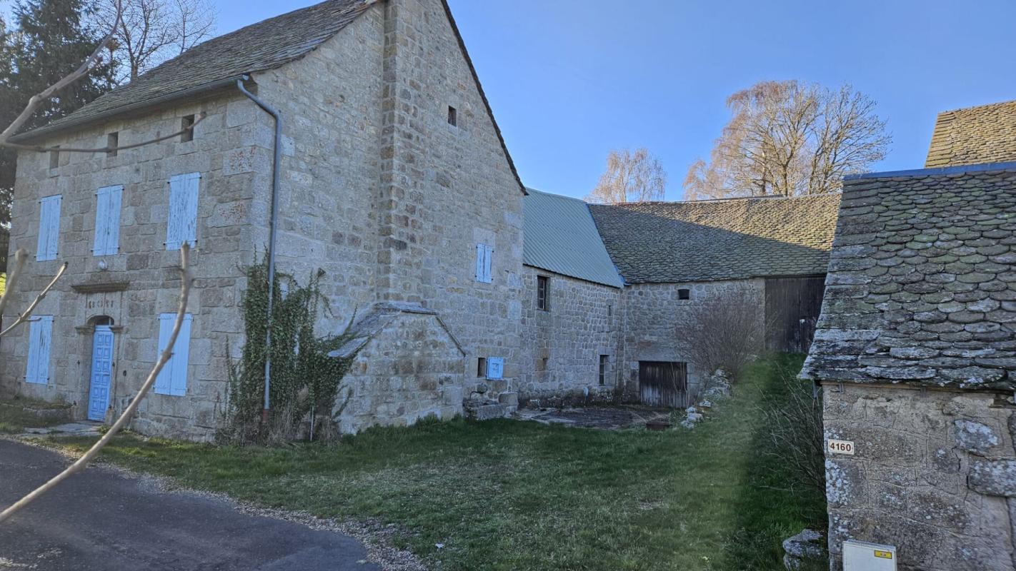 2 bedroom corps de ferme in La Fage Montivernoux, Lozère, France