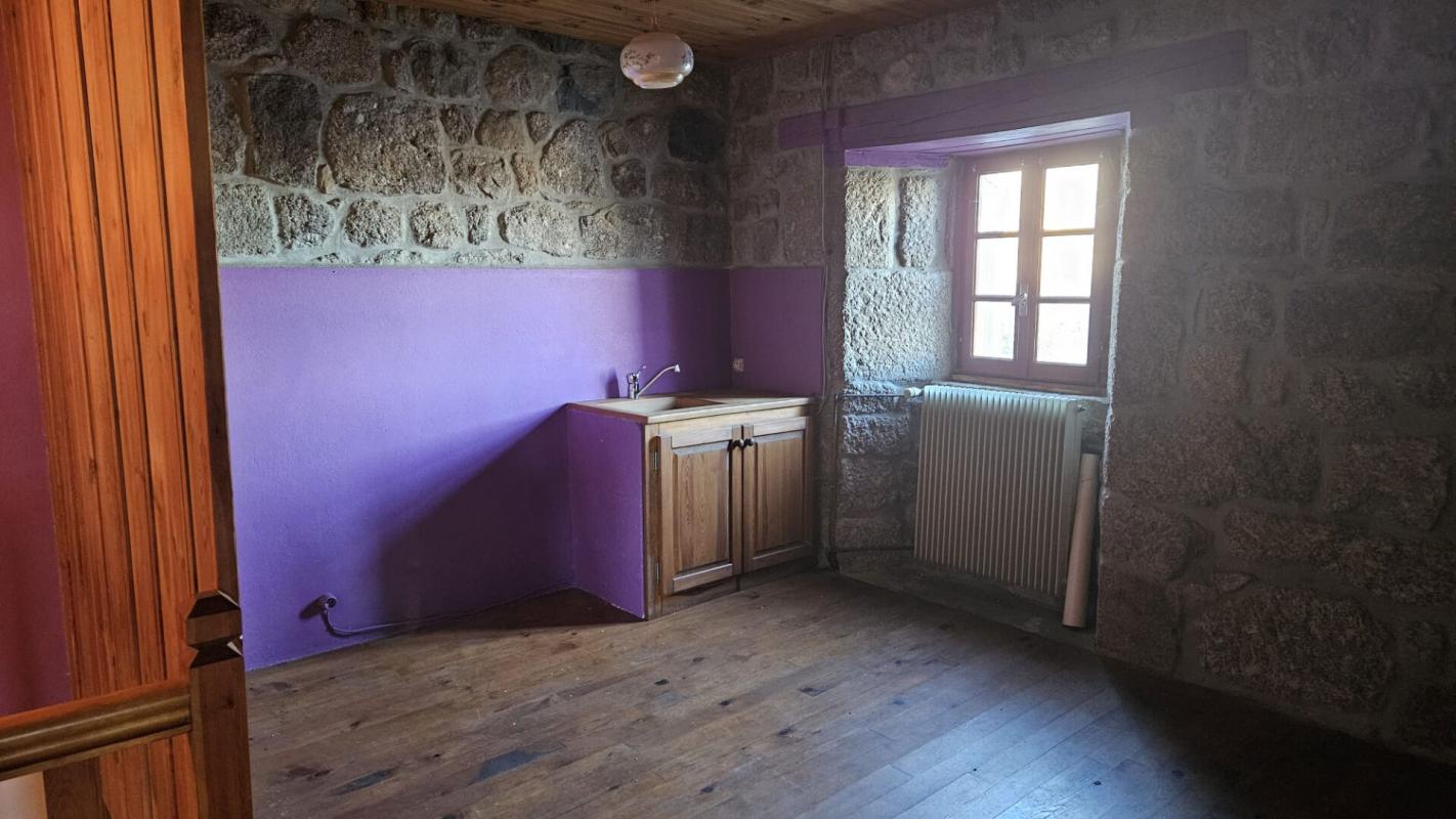 2 bedroom corps de ferme in La Fage Montivernoux, Lozère, France