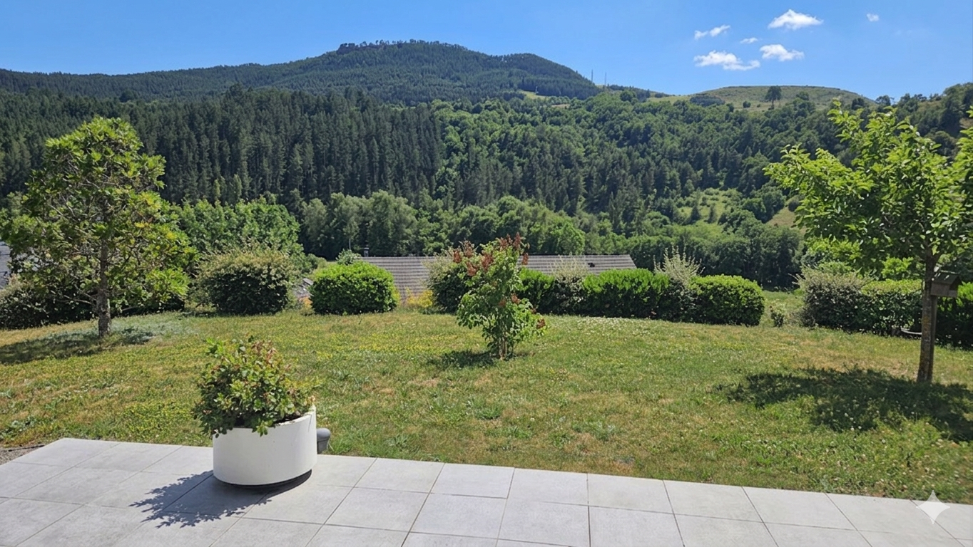 2 bedroom maison recente in Montrodat, Lozère, France