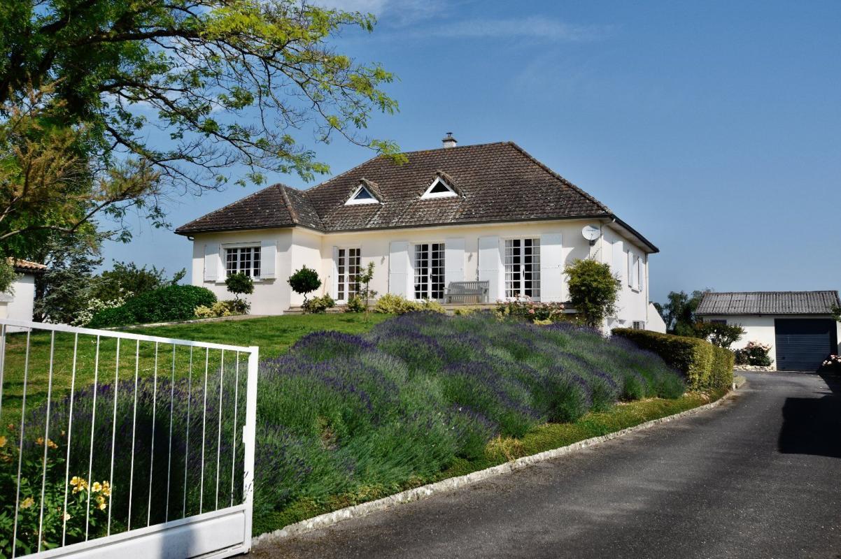 9 bedroom propriete in Couture D Argenson, Deux-Sèvres, France