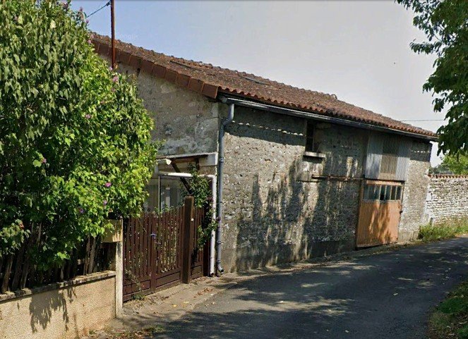 3 bedroom maison a renover in Saint Gourson, Charente, France