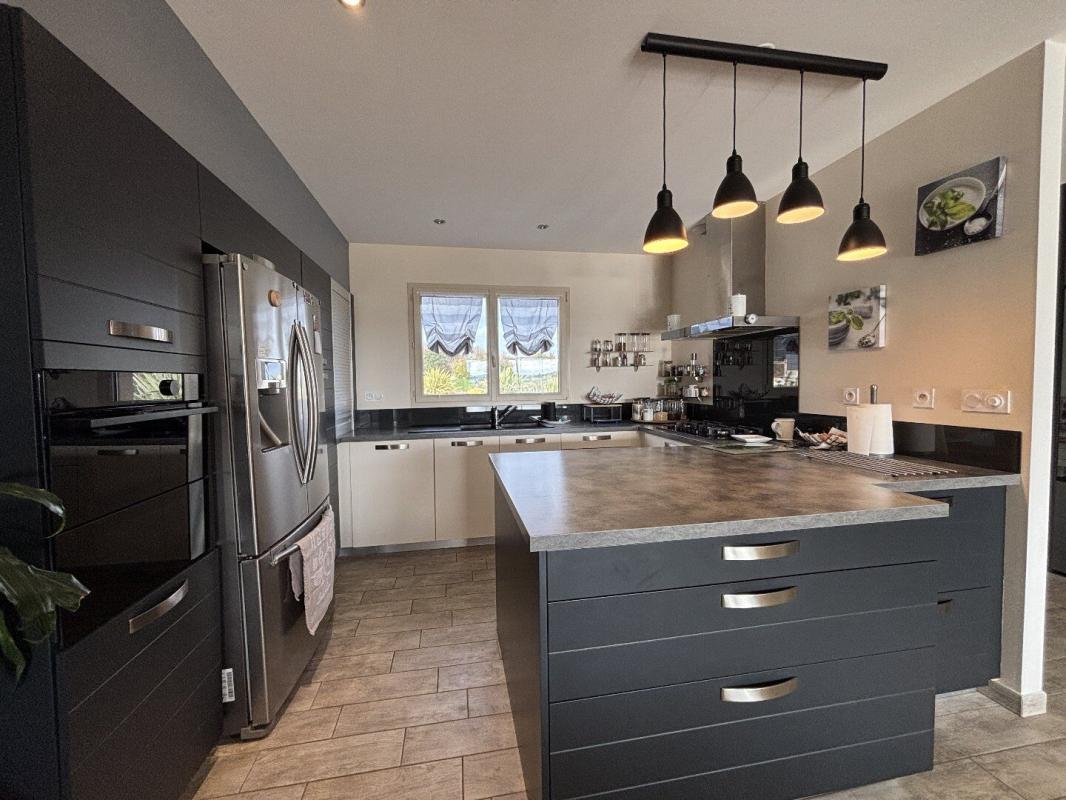 2 bedroom maison in Theil Rabier, Charente, France