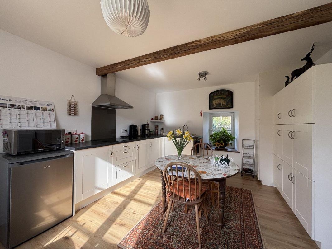 3 bedroom propriete in Ruffec, Charente, France