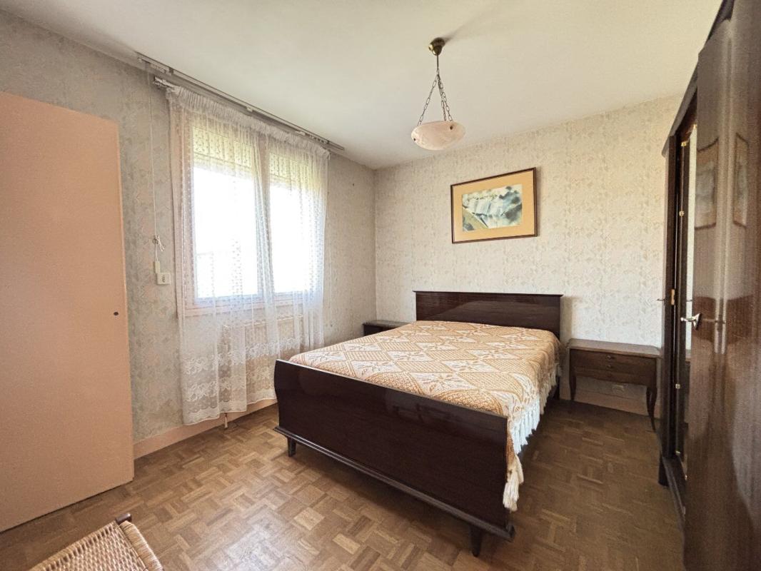 2 bedroom maison individuelle in Ruffec, Charente, France